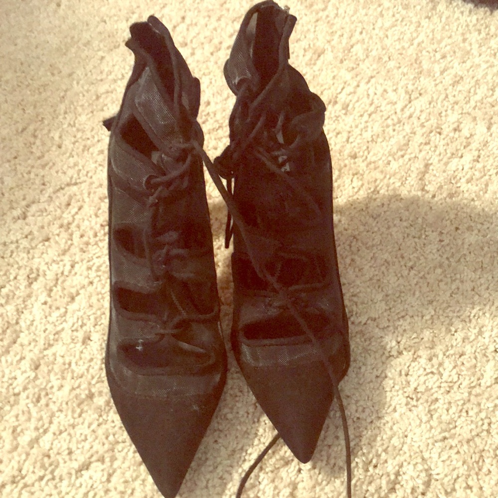 Black Zara heels